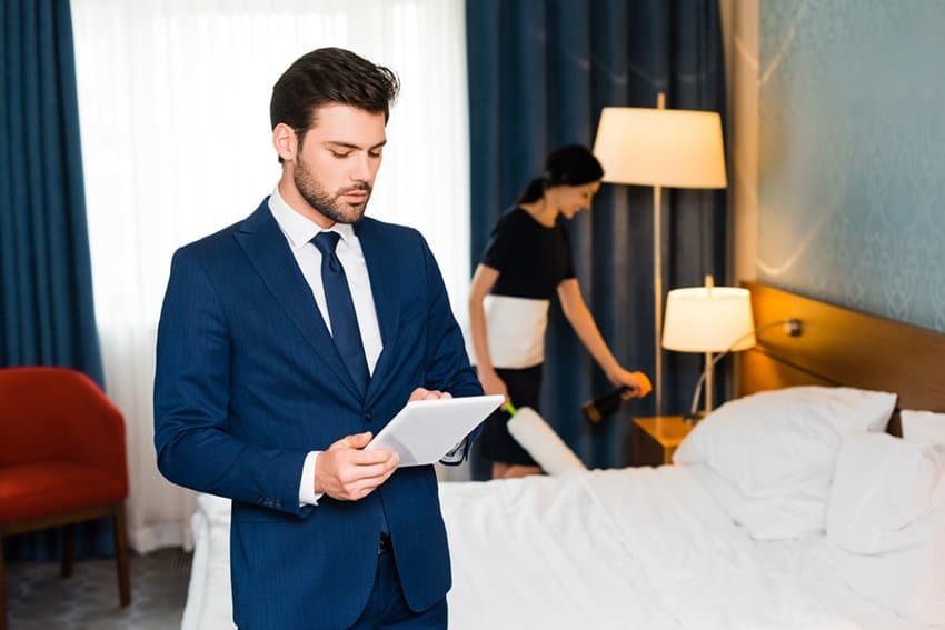 3 Key Hotel Technologies to Sidestepping Labor Shortages & Guaranteeing Guest Satisfaction